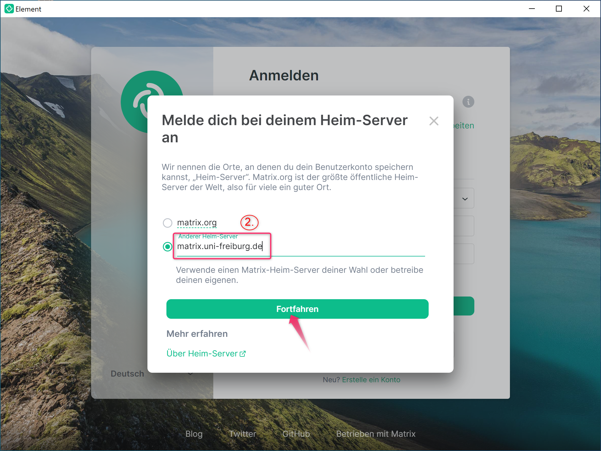 Screenshot: Element-Client-Anmeldemaske mit manueller Eingabeoption für die Adresse des Universitäts-Heimservers (https://matrix.uni-freiburg.de). Der Fortfahren-Button ist hervorgehoben, gekennzeichnet als  Schritt 2